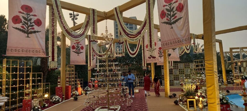 hanging patta digital print 